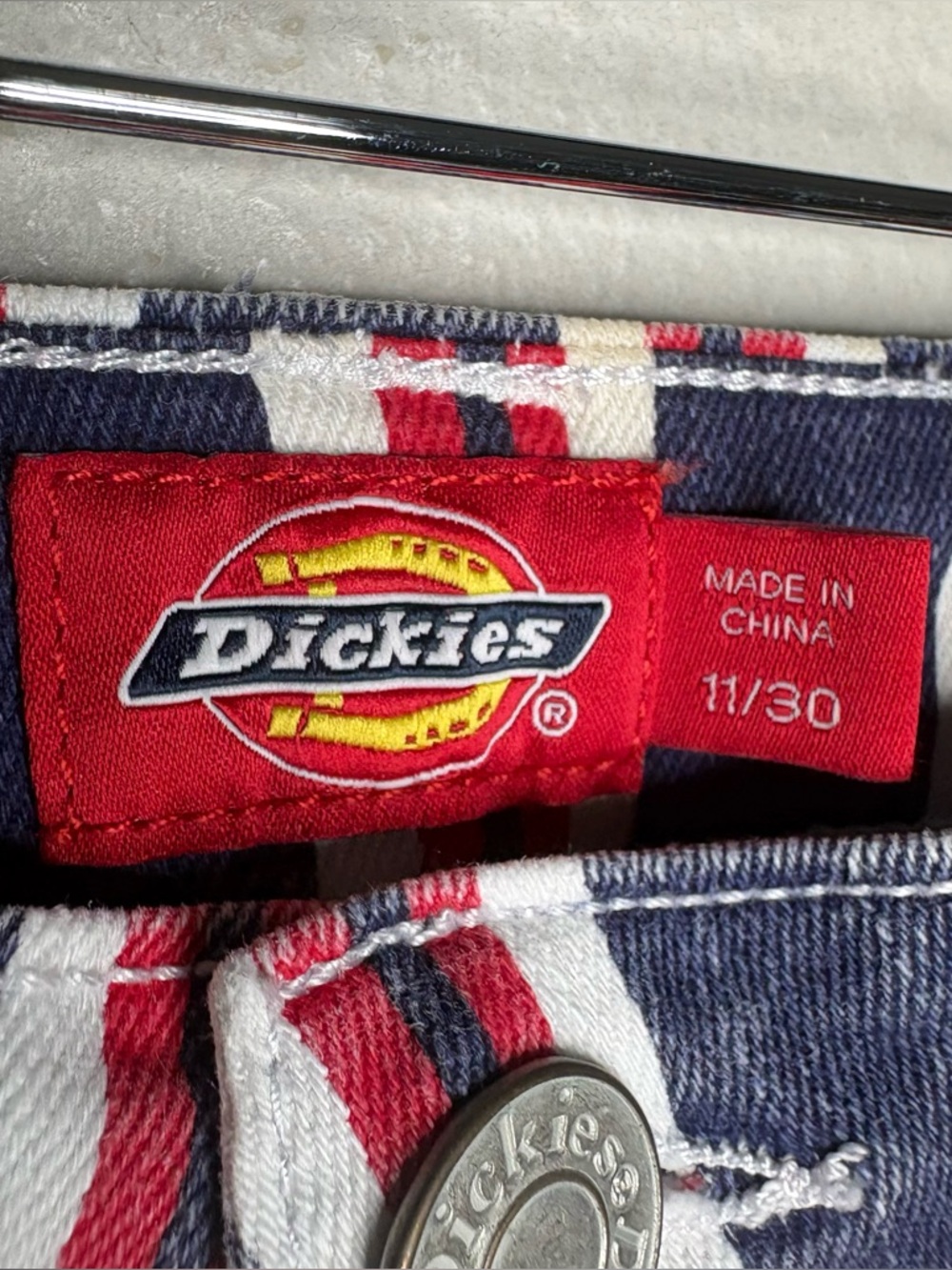 Dickies Red Blue Stripe Cuffed High Waist Denim Shorts Summer Size 30 - Picture 5 of 8